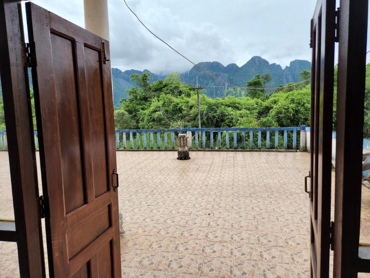 Blue guesthouse Vang Vieng Extérieur photo