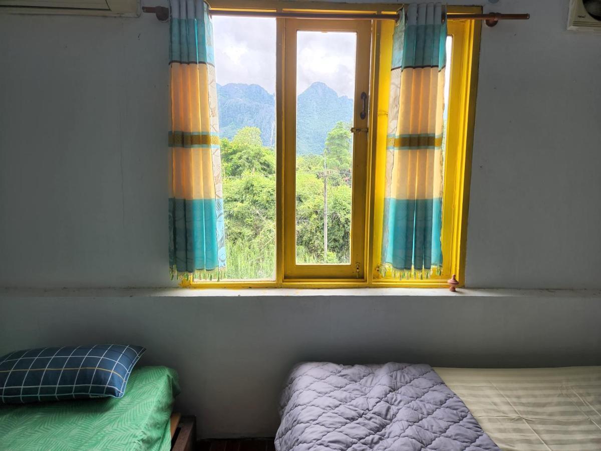 Blue guesthouse Vang Vieng Extérieur photo