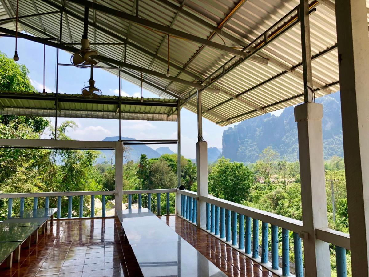 Blue guesthouse Vang Vieng Extérieur photo